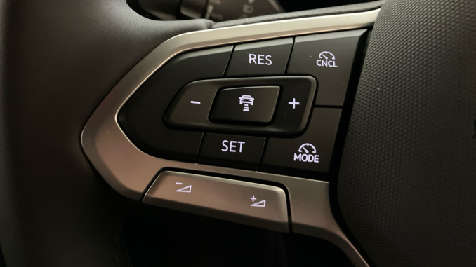Volkswagen ID.4 210kW Match Pro 79kWh 5dr Auto Electric Estate - Image 17